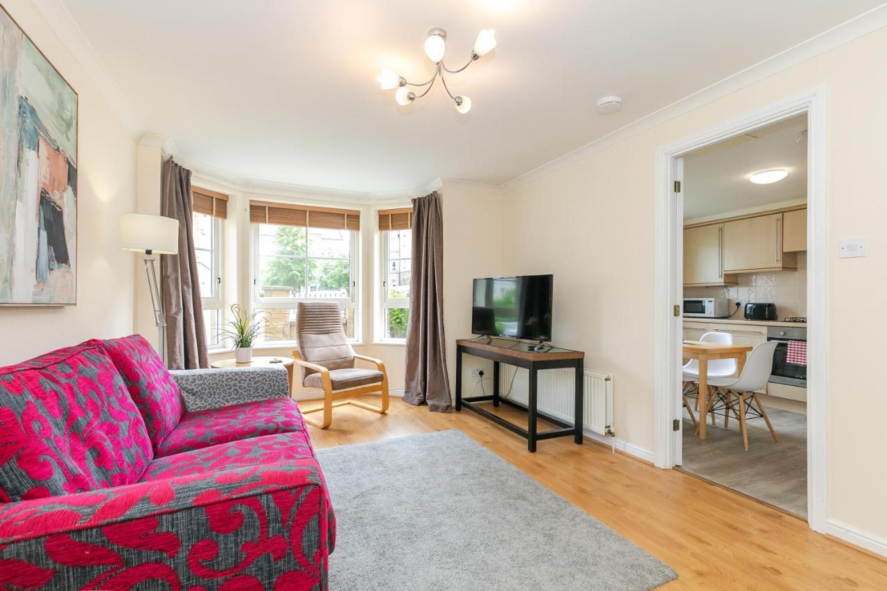 Dicksonfield Quiet Central Family Apartment With Parking Edinburgh Kültér fotó