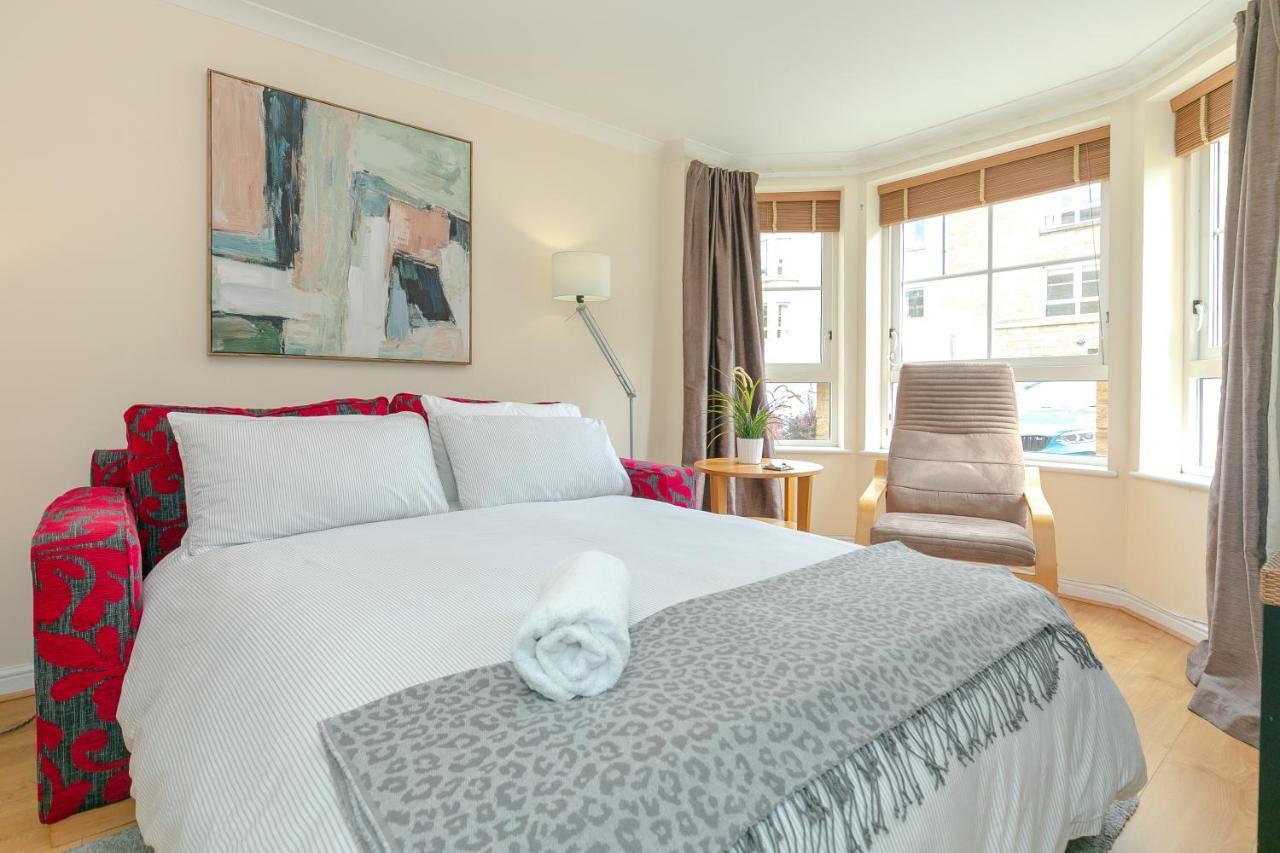 Dicksonfield Quiet Central Family Apartment With Parking Edinburgh Kültér fotó